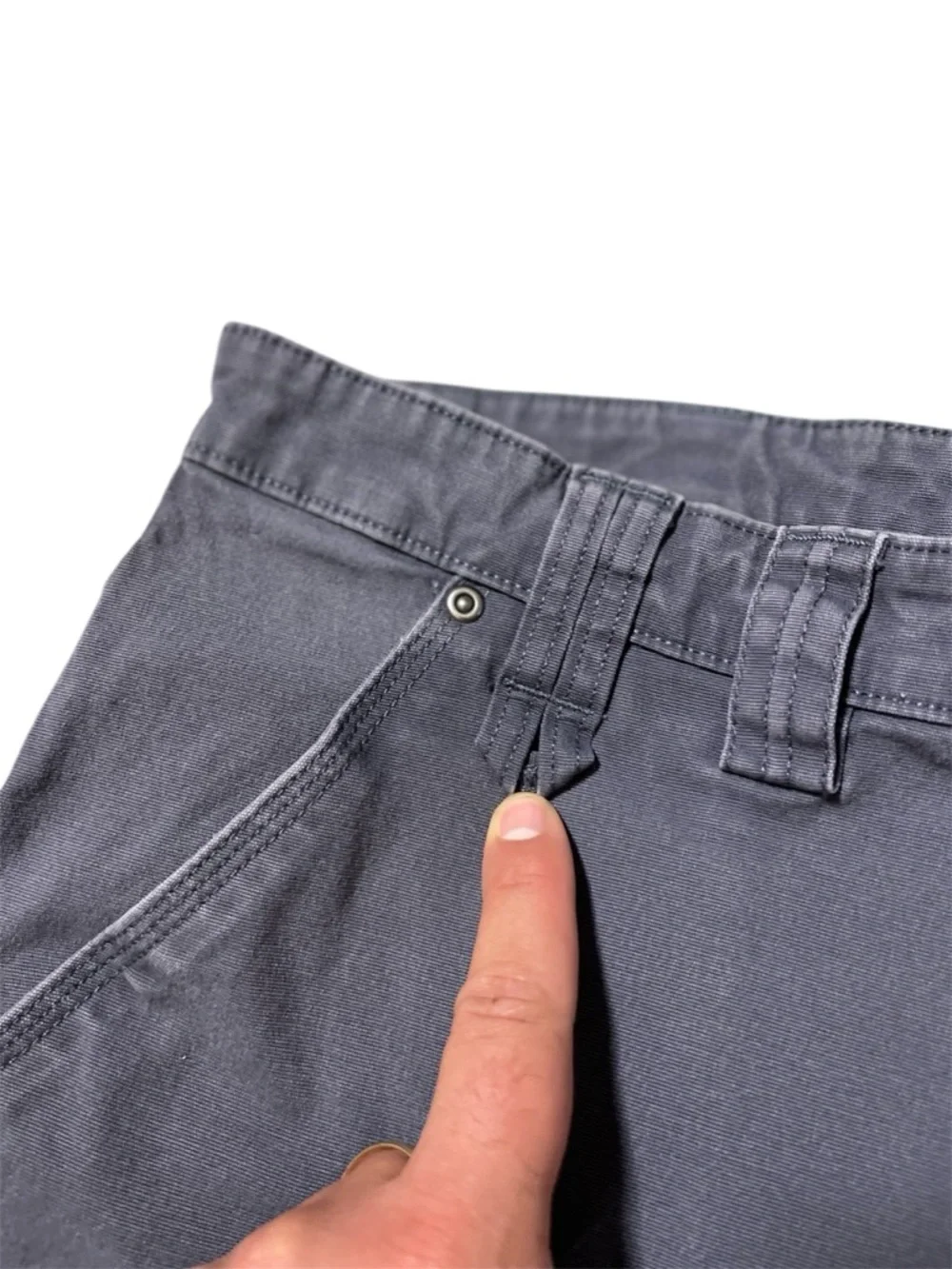 Duluth Trading Co. Flex Firehose Carpenter Canvas Cargo Shorts